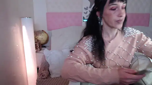 -carla- online show from 23, 11, 2025