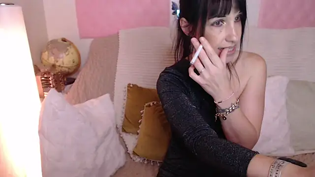 -carla- online show from 27, 10, 2025