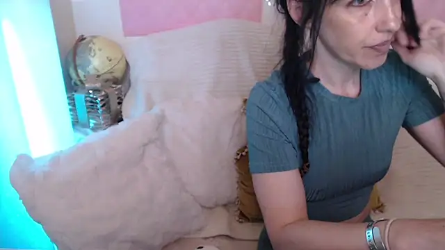 -carla- online show from 23, 5, 2026