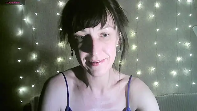 Snapshot of MarieODahliaS chatting on 27, 11, 2025 MarieODahliaS online show from 27, 11, 2025