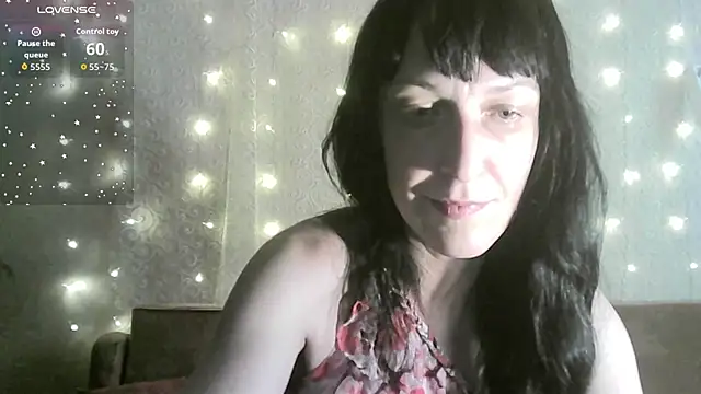 Snapshot of MarieODahliaS chatting on 23, 10, 2025 MarieODahliaS online show from 23, 10, 2025