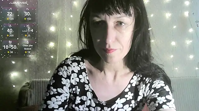 Snapshot of MarieODahliaS chatting on 25, 10, 2025 MarieODahliaS online show from 25, 10, 2025