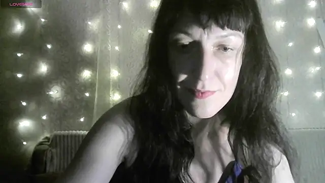 Snapshot of MarieODahliaS chatting on 28, 10, 2025 MarieODahliaS online show from 28, 10, 2025