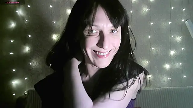 MarieODahliaS online show from 19, 12, 2025