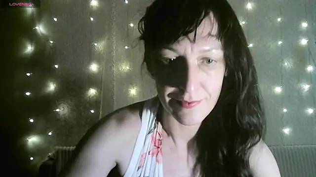 Snapshot of MarieODahliaS chatting on 31, 10, 2025 MarieODahliaS online show from 31, 10, 2025