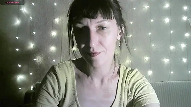 Snapshot of MarieODahliaS chatting on 17, 10, 2025 MarieODahliaS online show from 17, 10, 2025