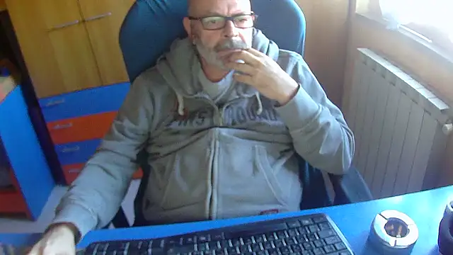 Tango128 online show from 28, 10, 2025