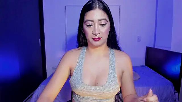 MeganWhite3 online show from 17, 5, 2026