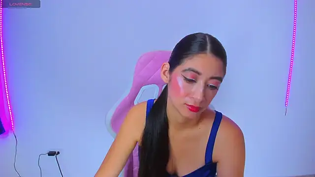 MeganWhite3 online show from 11, 3, 2025