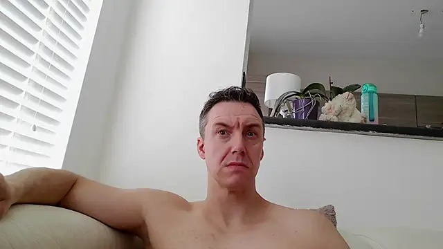 ploki2180 online show from 12, 4, 2026