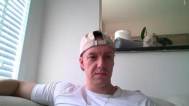 ploki2180 online show from 9, 11, 2025