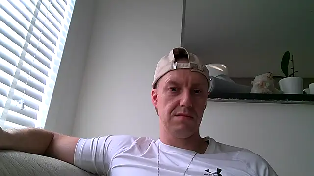 ploki2180 online show from 28, 10, 2025