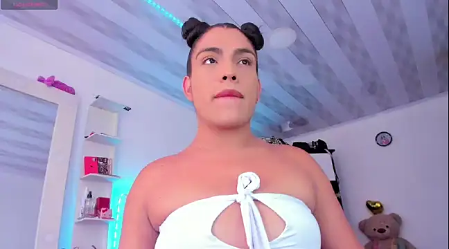 Snapshot of briitany_hot chatting on 15, 3, 2025 briitany hot online show from 15, 3, 2025