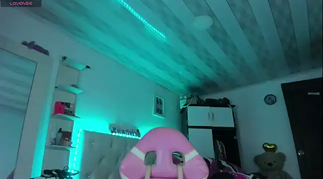 Snapshot of briitany_hot chatting on 14, 3, 2025 briitany hot online show from 14, 3, 2025