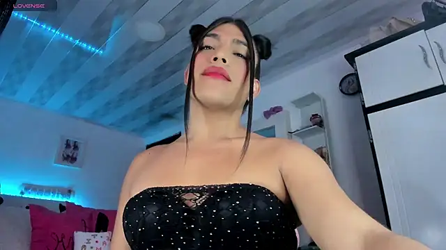 Snapshot of briitany_hot chatting on 11, 9, 2025 briitany hot online show from 11, 9, 2025