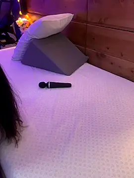 mahia queen online show from 24, 11, 2025