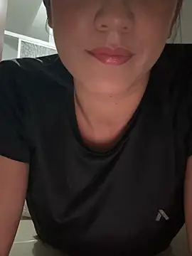 Snapshot of mahia_queen chatting on 29, 4, 2026 mahia queen online show from 29, 4, 2026