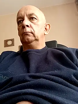bigcock marusz online show from 12, 5, 2026
