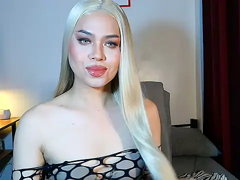 MistressLuna1 online show from 28, 4, 2026