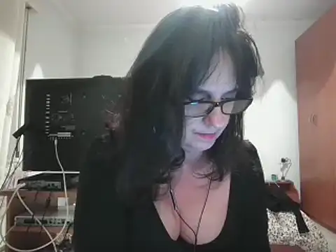 ClaudyGeryn online show from 14, 12, 2024