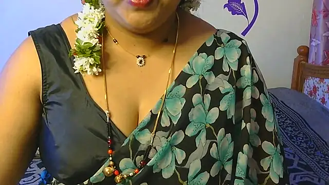 Love 4Sex online show from 10, 7, 2026