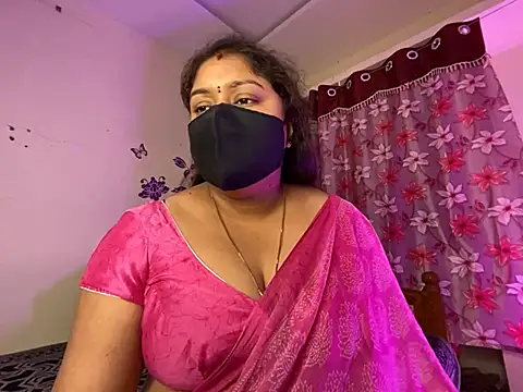 Love 4Sex online show from 17, 5, 2026