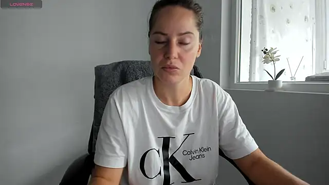 DiamondKay online show from 1, 10, 2025