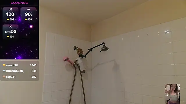 Blondiewithanass online show from 7, 11, 2025