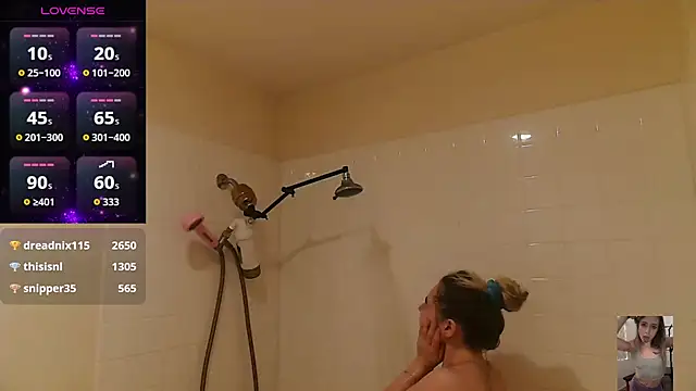 Blondiewithanass online show from 1, 12, 2025