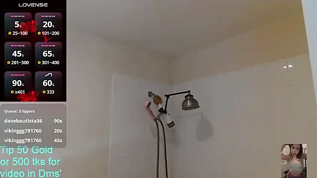 Blondiewithanass online show from 15, 6, 2026