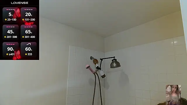 Blondiewithanass online show from 6, 7, 2026