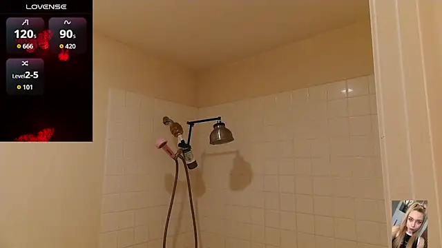 Blondiewithanass online show from 5, 4, 2026