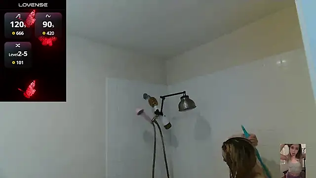 Blondiewithanass online show from 11, 7, 2026