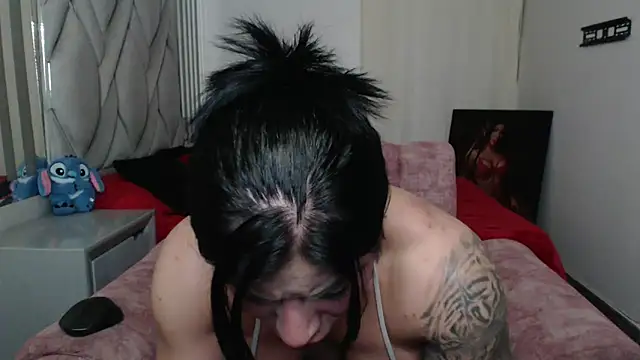 beautifulunna  online show from 2, 10, 2025