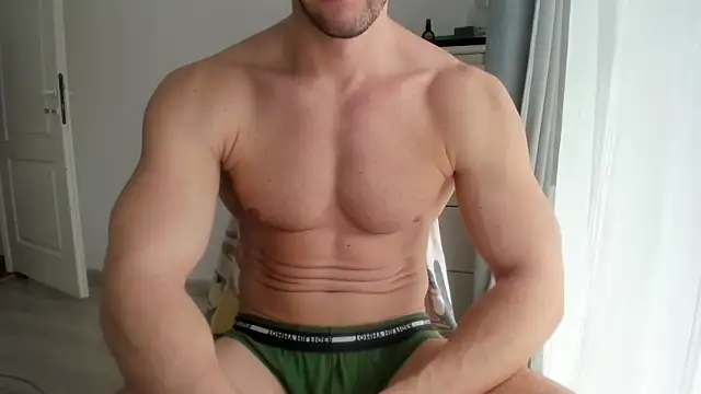 woolfiie online show from 24, 3, 2026