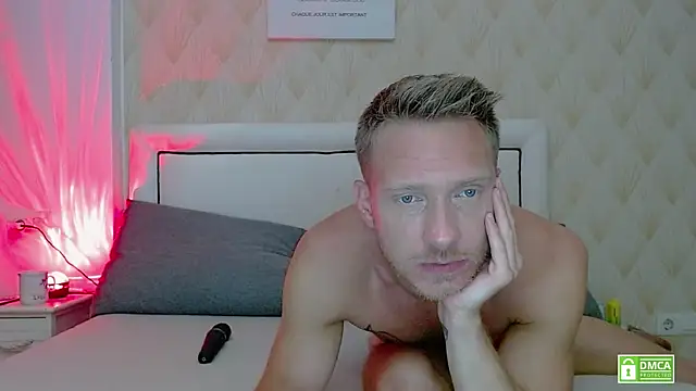 Snapshot of JessicaSteve chatting on 16, 6, 2026 JessicaSteve online show from 16, 6, 2026