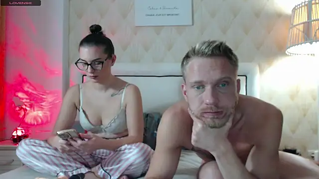 JessicaSteve online show from 22, 9, 2025