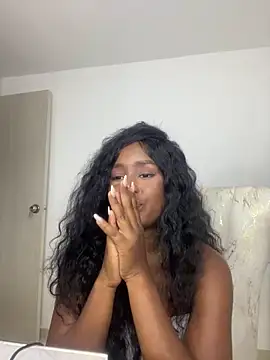 katherin cruz  online show from 6, 11, 2025