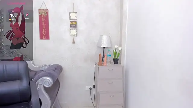 katherin cruz  online show from 29, 10, 2025