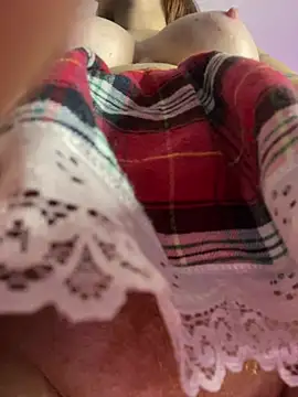 Niky Love online show from 25, 3, 2026