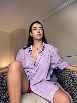 Snapshot of Samispank chatting on 9, 3, 2025 Samispank online show from 9, 3, 2025