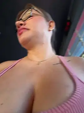 Snapshot of DIANITA_1988 chatting on 1, 7, 2026 DIANITA 1988 online show from 1, 7, 2026