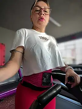 Snapshot of DIANITA_1988 chatting on 22, 5, 2026 DIANITA 1988 online show from 22, 5, 2026