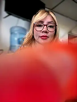 DIANITA 1988 online show from 16, 10, 2025