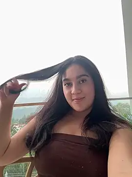Snapshot of Nina_lovi chatting on 27, 5, 2026 Nina lovi online show from 27, 5, 2026