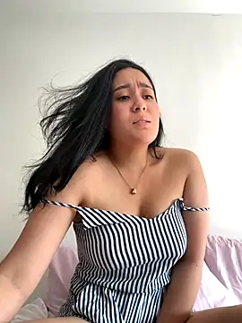 Nina lovi online show from 22, 10, 2025