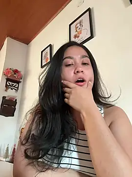 Nina lovi online show from 12, 12, 2024