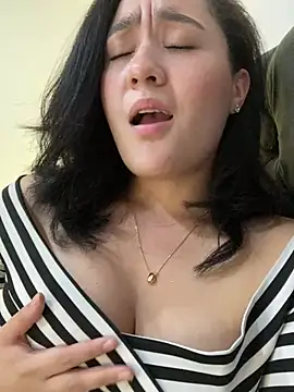 Nina lovi online show from 10, 1, 2025