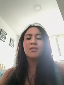 Snapshot of Nina_lovi chatting on 5, 5, 2026 Nina lovi online show from 5, 5, 2026