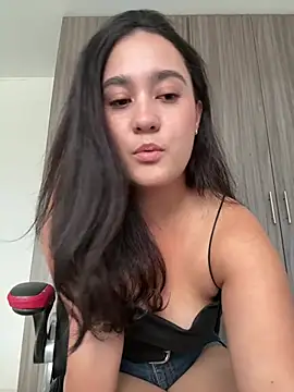 Nina lovi online show from 16, 6, 2026